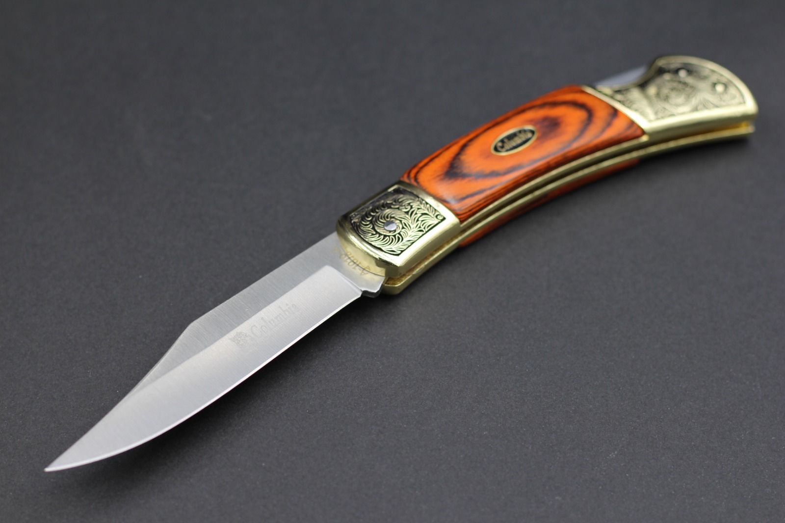Columbia Company Gravür Desenli Çakı - A-1010-A