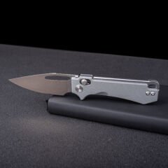 Vis | 2.72''/68mm Blade | 8051HS