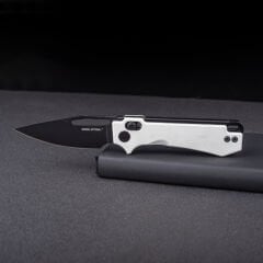 Vis | 2.72''/68mm Blade | Black | 8051WB