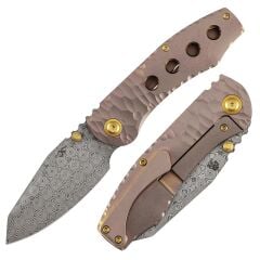 Kansept Caveman | Gül Altın Eloksallı ve Taşlanmış Titanyum, CNC İşlenmiş Kaya Desenli Sap | Damascus Çelik Çakı | K1110A6