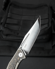 BESTECH Togatta | Titanyum + Damascus Desenli Bakır Karbon Fiber Kakma Sap | M390 Çelik Çakı | BT2102G