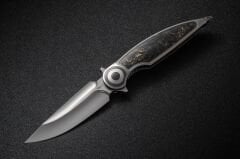 Rike Knife Viper 2-A-P/GCF Plain Titanium Hadle With Gold Carbon Fiber Inlay Bohler M398 Çakı