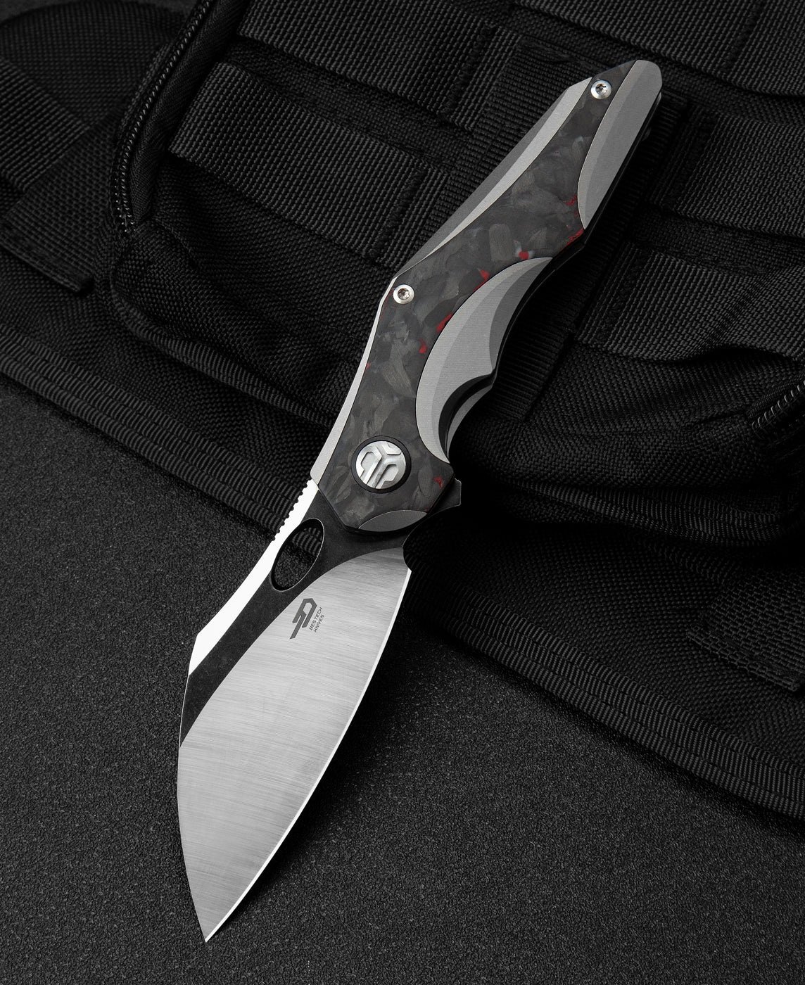 BESTECH NOGARD BT2105C Titanyum+Siyah Kırmızı Mermer Karbon Fiber Kakma Kolu: 3,35'' M390 Blade