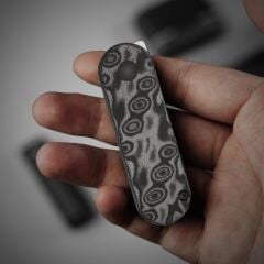Kizer Mini Bay | Mikarta Sap | 14C28N Çelik Mini Çakı | V2583A6