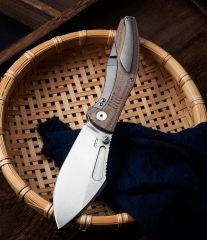 BESTECH LOCKNESS BT2205E Kanvas Micarta+Titanyum Sap: 3,91'' M390 Blade