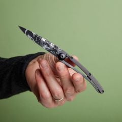 Deejo 37g, Ebony Wood / Vinyl Çakı