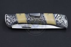 Columbia Company Sırttan Kilitli Gravür Desenli Çakı