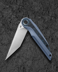 BESTECH BLIND FURY BT2303A Mavi Titanyum Gümüş Karbon Fiber Kakma Sap Stonewash+Saten M390 Çelik Çakı