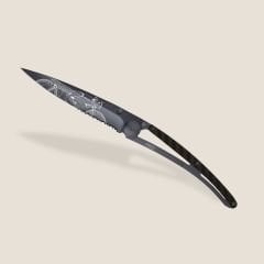 Deejo Serrated 37g, Carbon Fiber / Café Racer Çakı