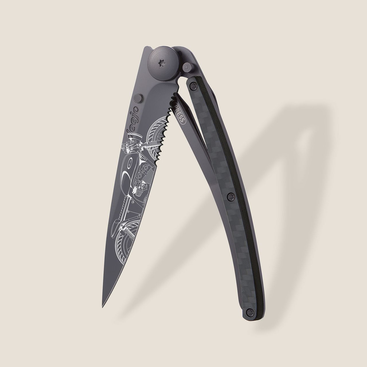 Deejo Serrated 37g, Carbon Fiber / Café Racer Çakı